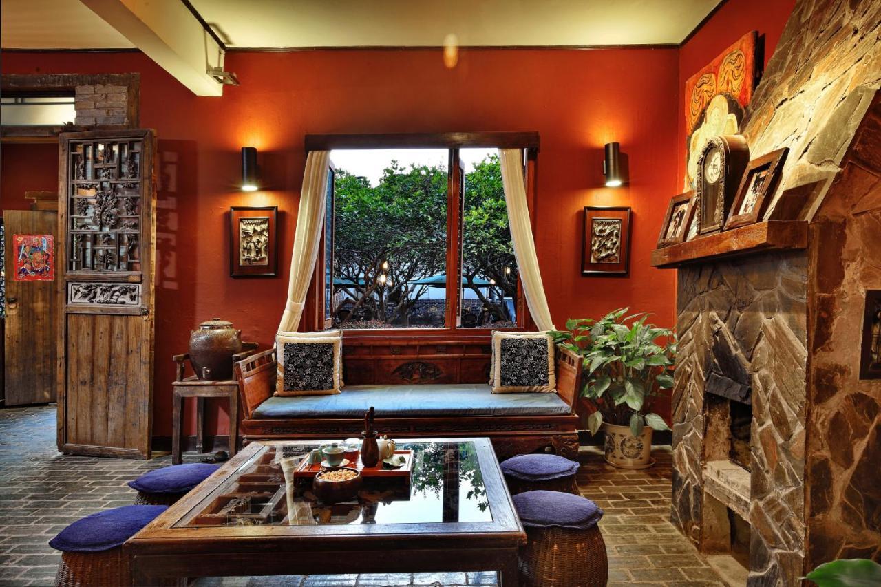 Yangshuo Village Inn Boutique Hotel , Moon Hill Three Nights In A Row Exterior photo